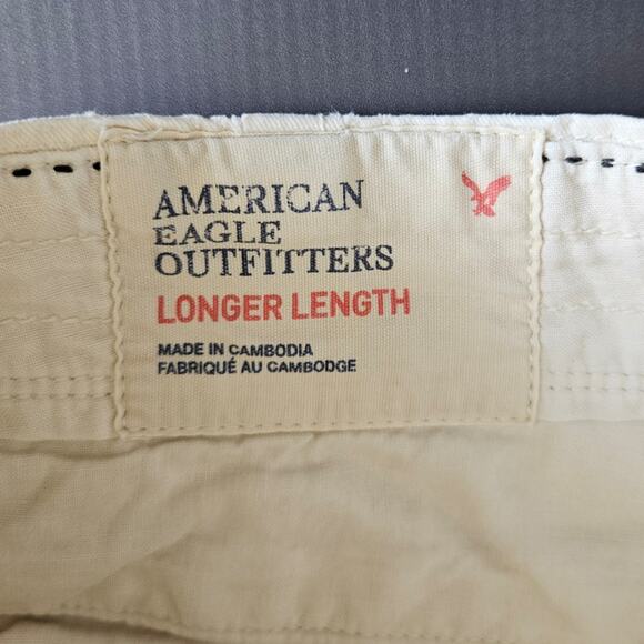 American Eagle Longer Length Khaki Shorts sz 33 - Picture 3 of 4